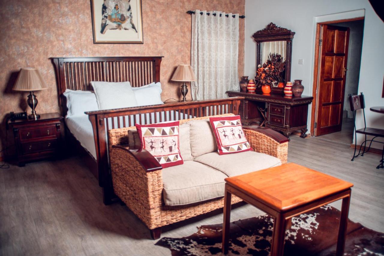 גאבורון African Home Hotel מראה חיצוני תמונה