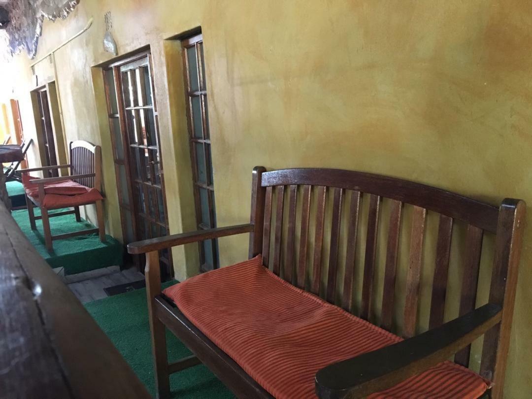 גאבורון African Home Hotel מראה חיצוני תמונה
