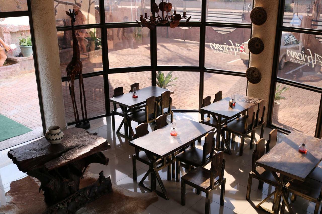גאבורון African Home Hotel מראה חיצוני תמונה